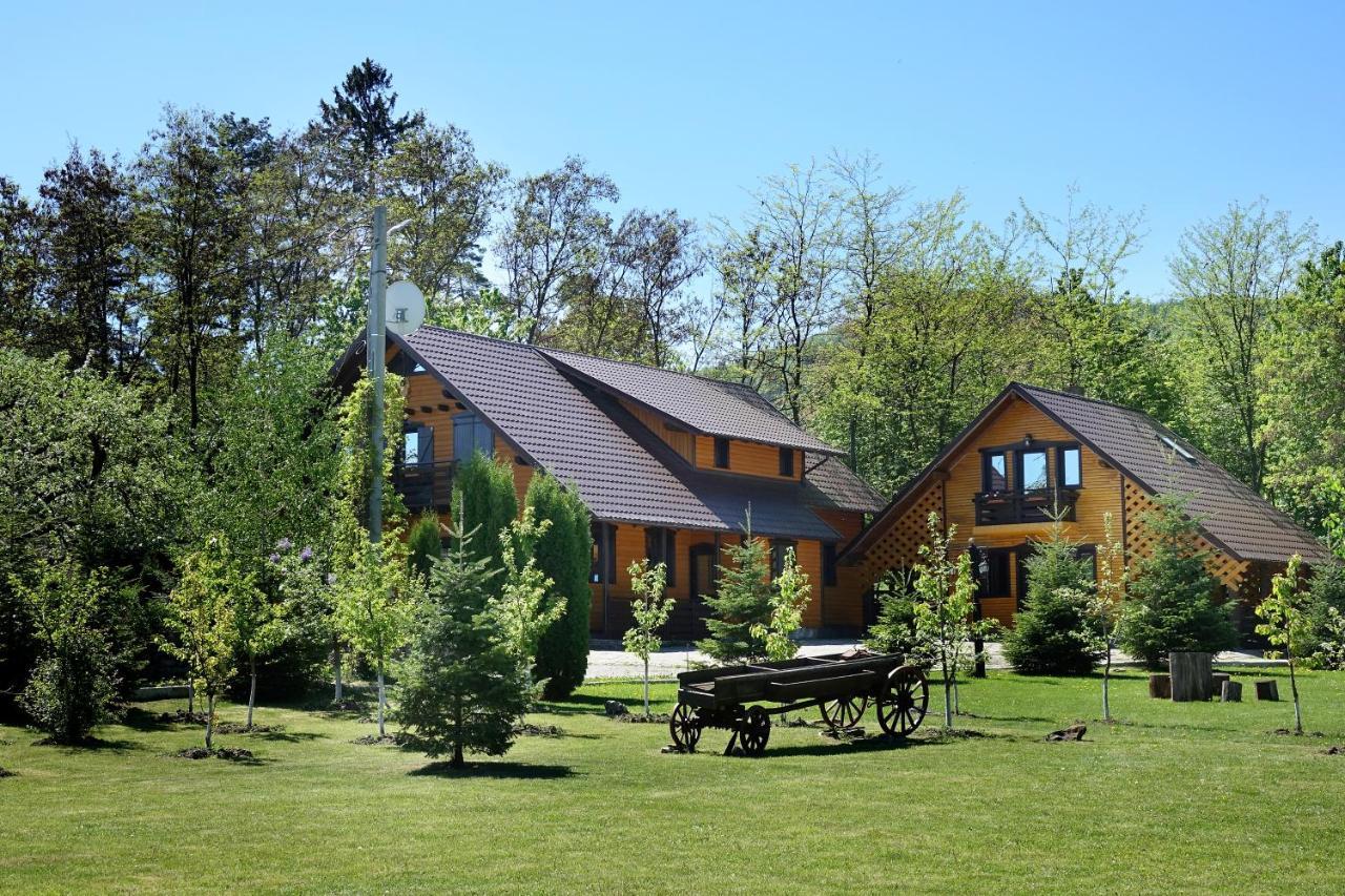 Cabana Paradisul Verde Neamt Târgu Neamț Eksteriør billede